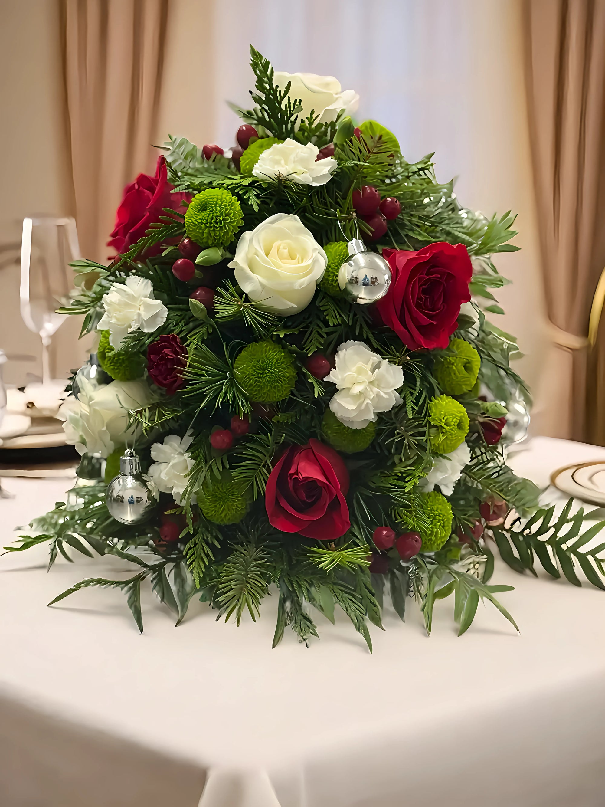 Holiday Royale Centerpiece